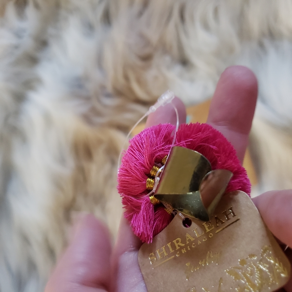 Anthropologie Kali Ring in Magenta - Picture 2 of 3